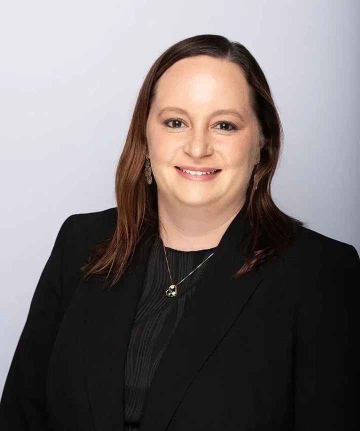 Hannah Thomas headshot
