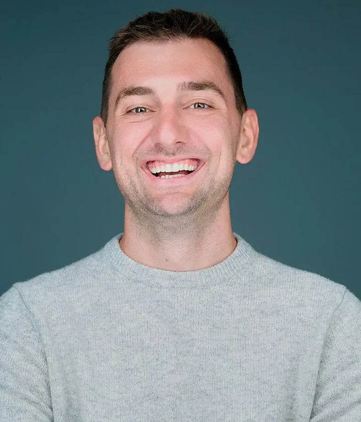 Joseph Arquillo headshot