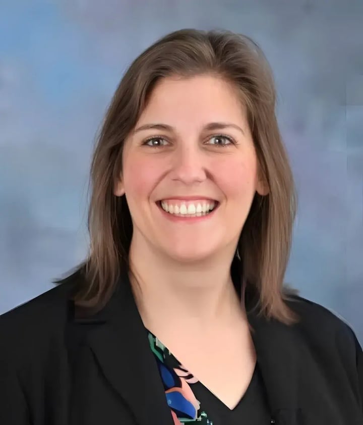 Lisa Rogers headshot
